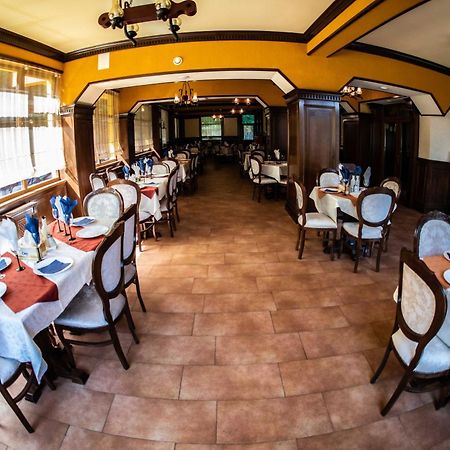 Hotel Trei Brazi Baile Olanesti Luaran gambar