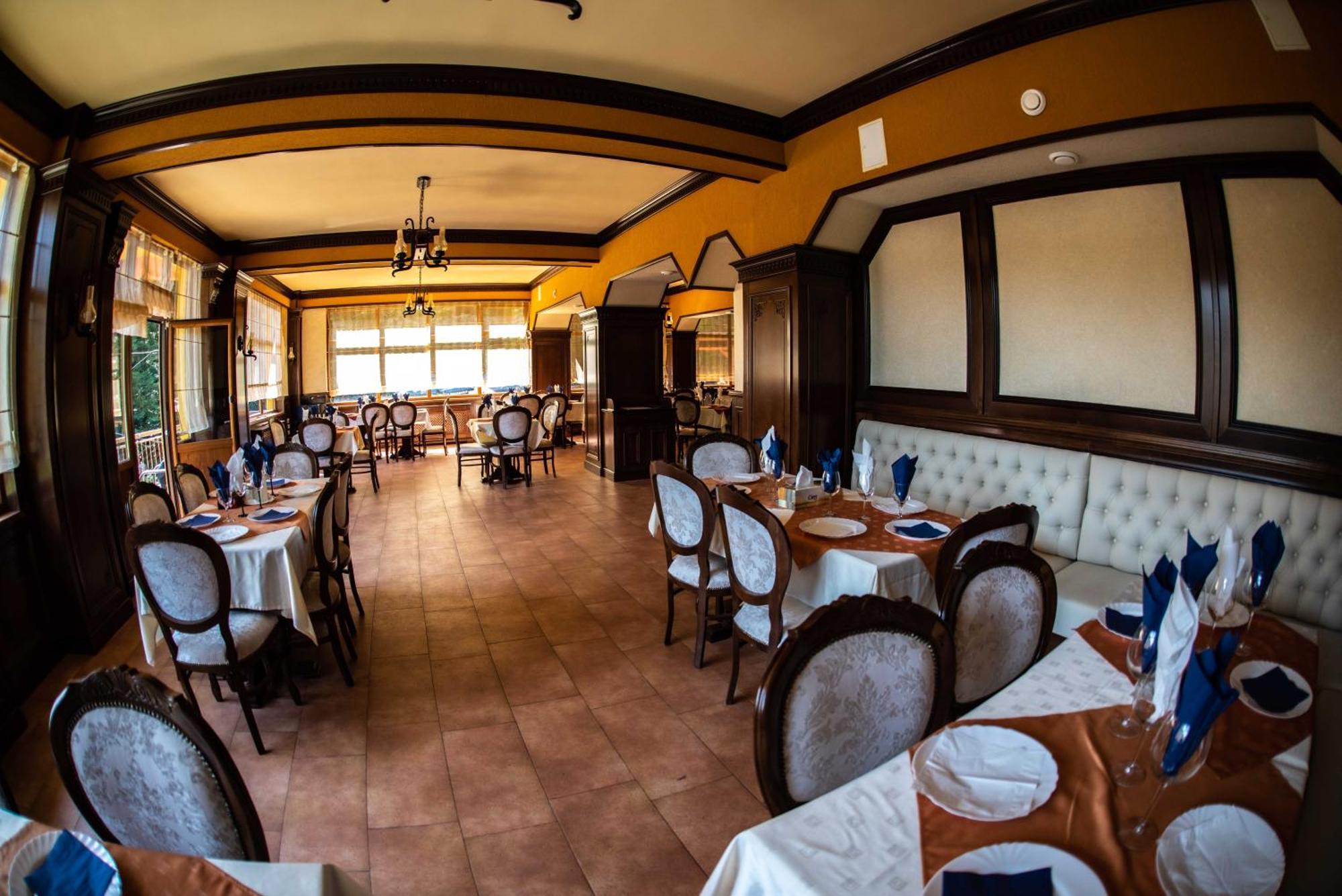Hotel Trei Brazi Baile Olanesti Luaran gambar