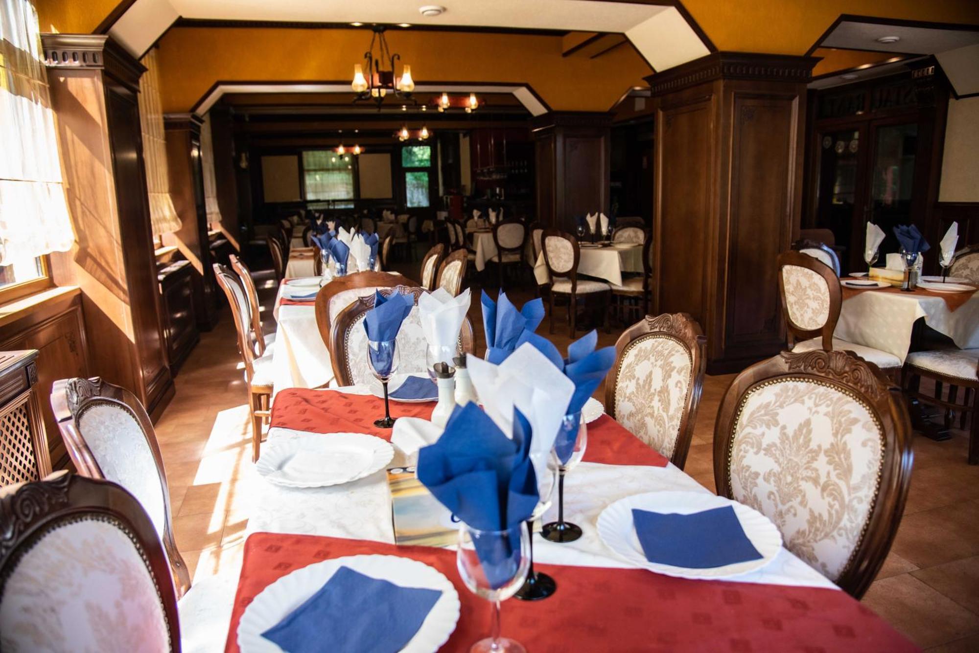Hotel Trei Brazi Baile Olanesti Luaran gambar
