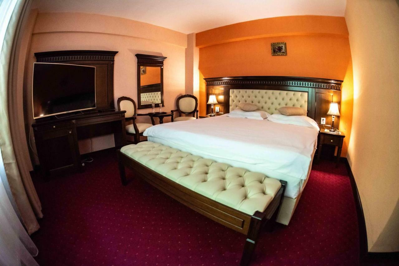 Hotel Trei Brazi Baile Olanesti Luaran gambar